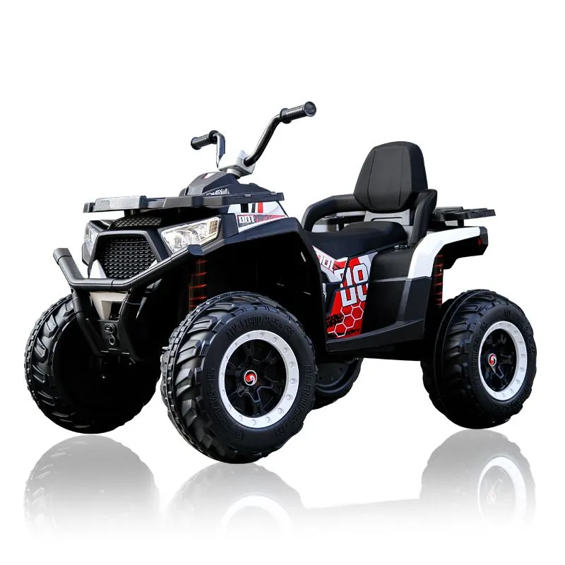 Електрически деца се возят на кола ATV